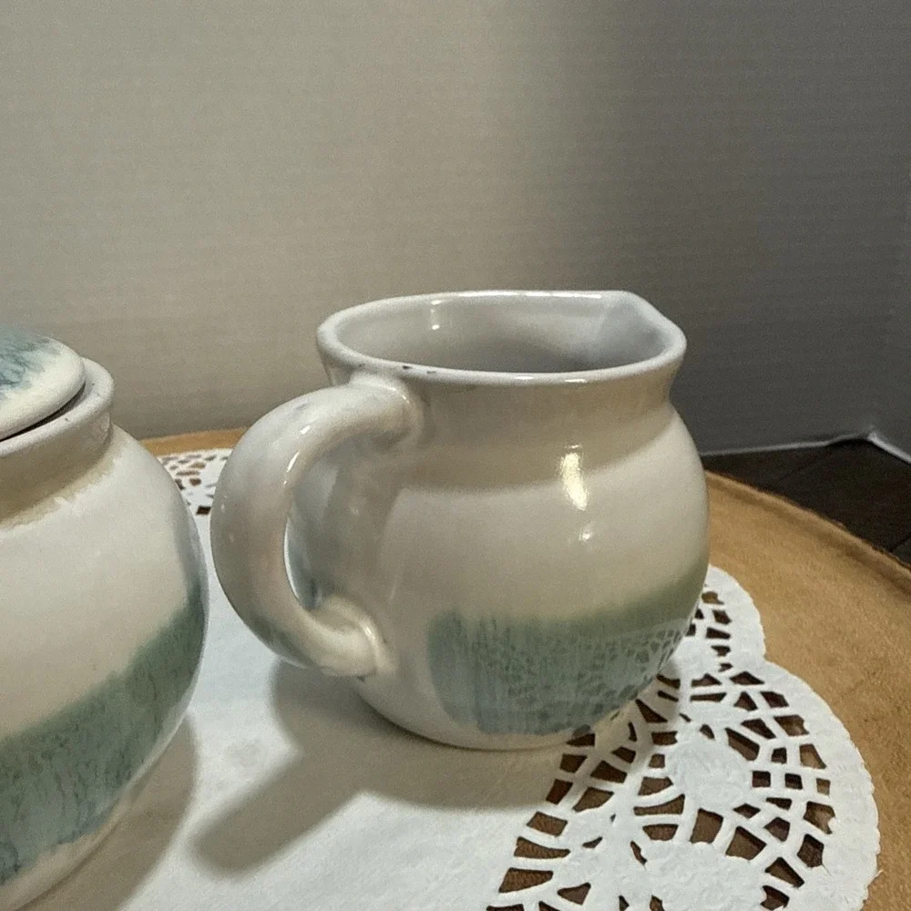 Artists Touch by Heritage Mint Ltd. bring vintage